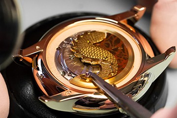 青岛江诗丹顿手表的维修店地址