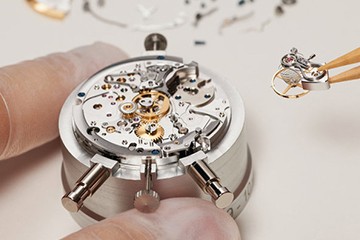 青岛江诗丹顿维修表点地址